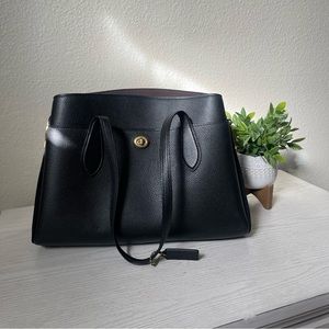 COACH LARGE SHOULDER PURSE